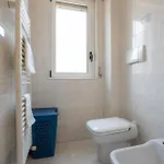 Dimora Waterfront Apartmán