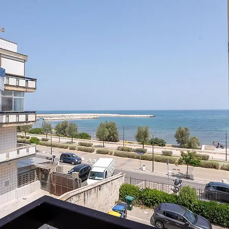 Apartment Dimora Waterfront *