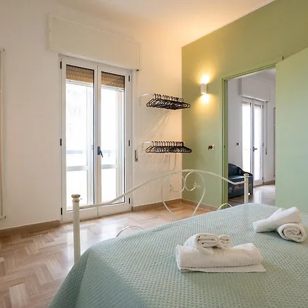 Dimora Waterfront Apartment Bari